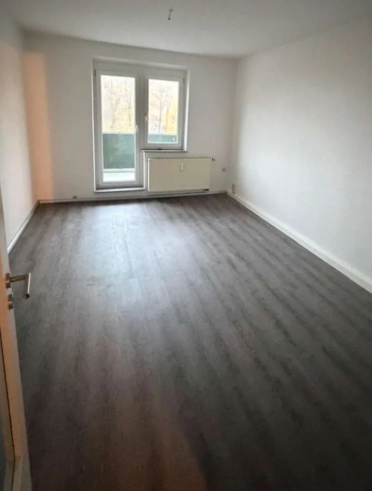 3 Zimmer Wohnung mit 63 m² in Meiningen – Bild 2