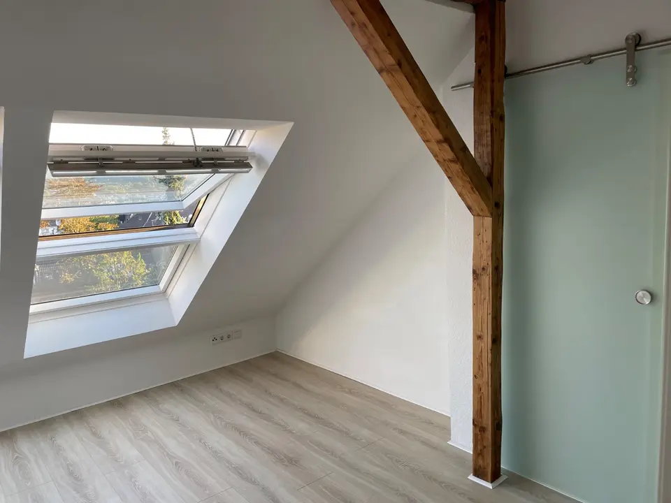 4 Zimmer Wohnung mit 120 m² in Wuppertal – Bild 6