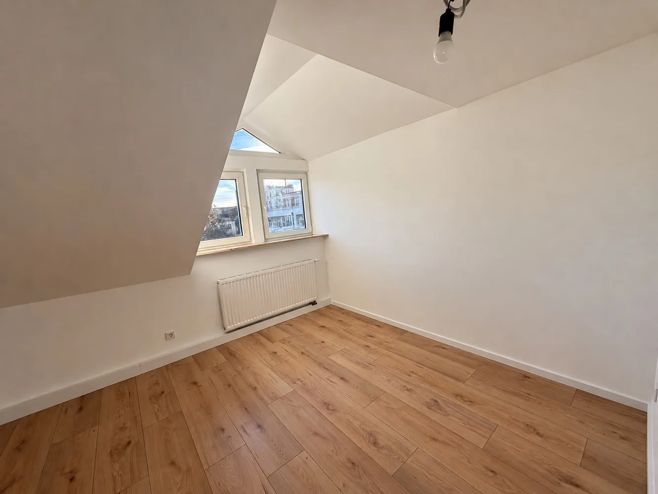 4 Zimmer Wohnung mit 119 m² in Nürnberg – Bild 1