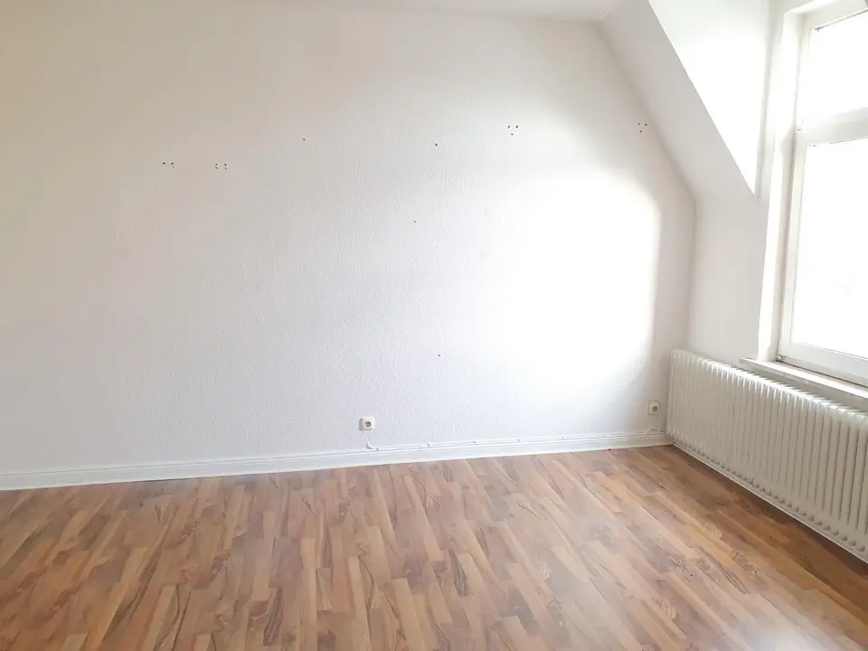 2 Zimmer Wohnung mit 62 m² in Wilhelmshaven – Bild 2
