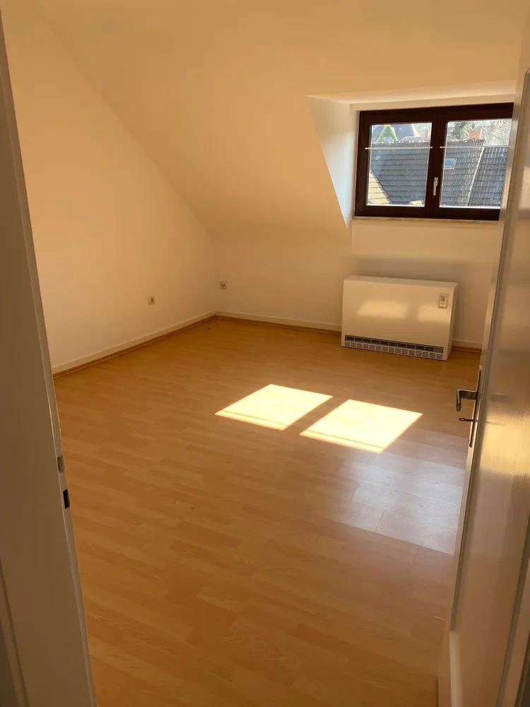 2 Zimmer Wohnung mit 60 m² in Karlsruhe – Bild 1