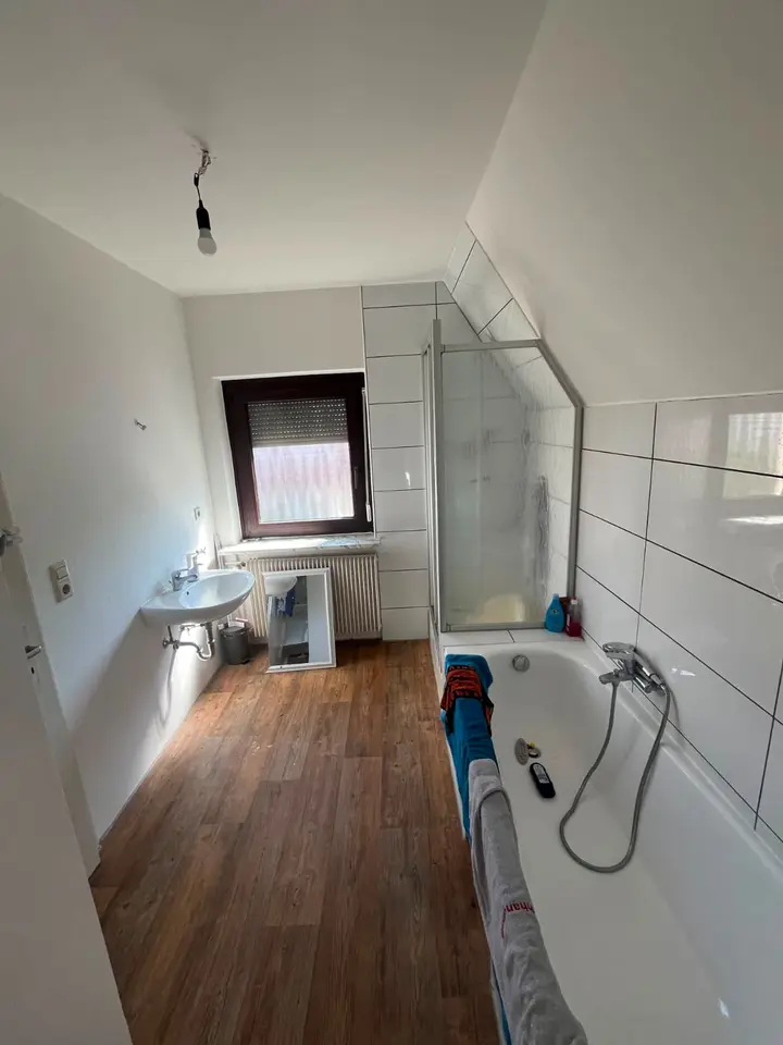 6 Zimmer Haus mit 103 m² in Metzingen – Bild 7
