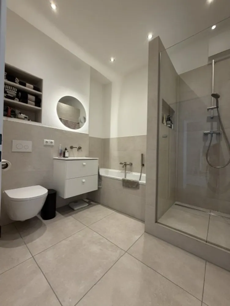 2 Zimmer Wohnung mit 74 m² in Berlin – Bild 9