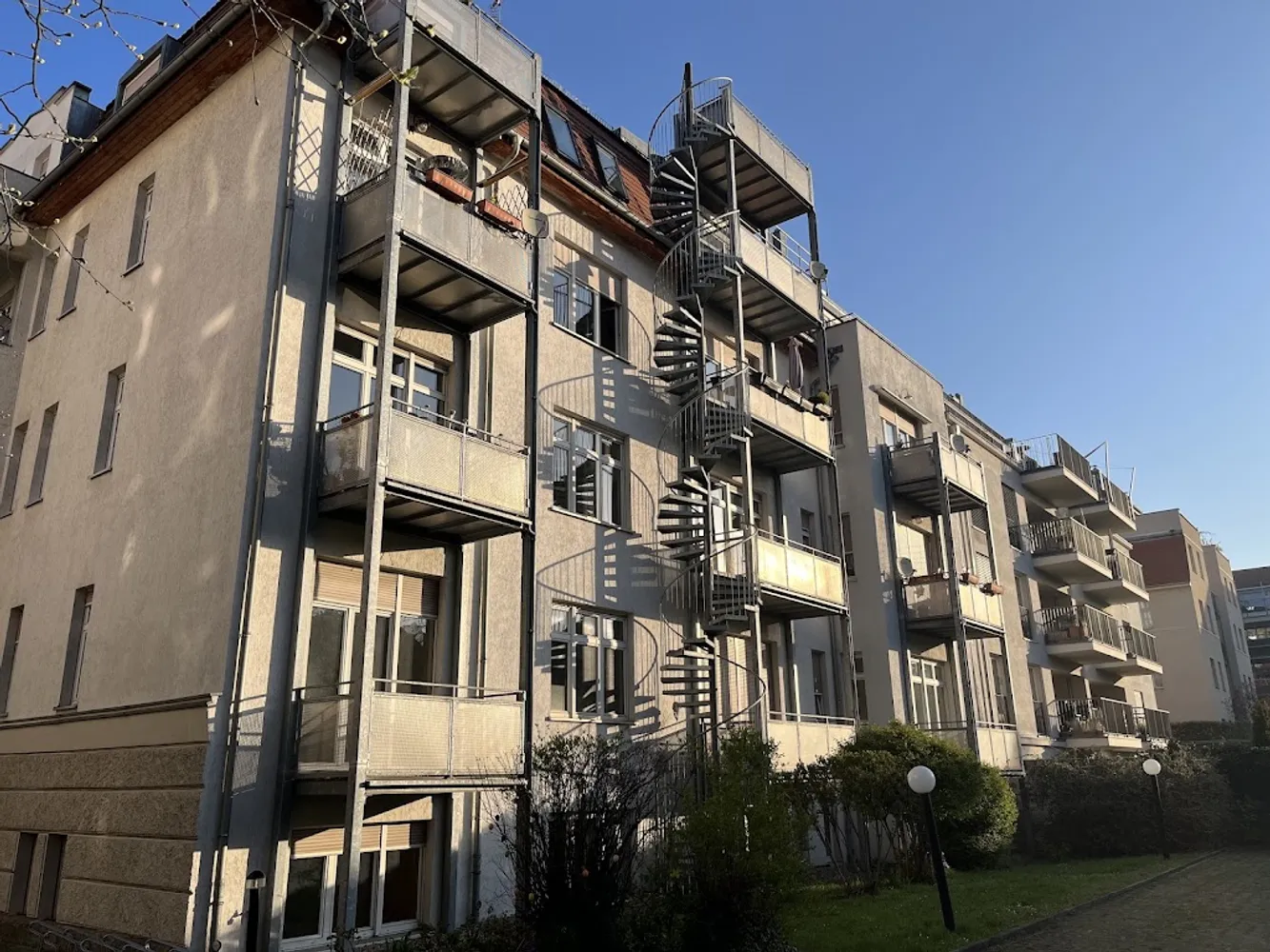 2 room apartment with 77 m² in Leipzig – Photo 1