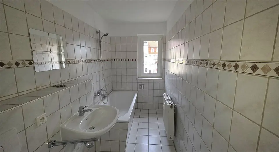 2 Zimmer Wohnung mit 65 m² in Plauen – Bild 5