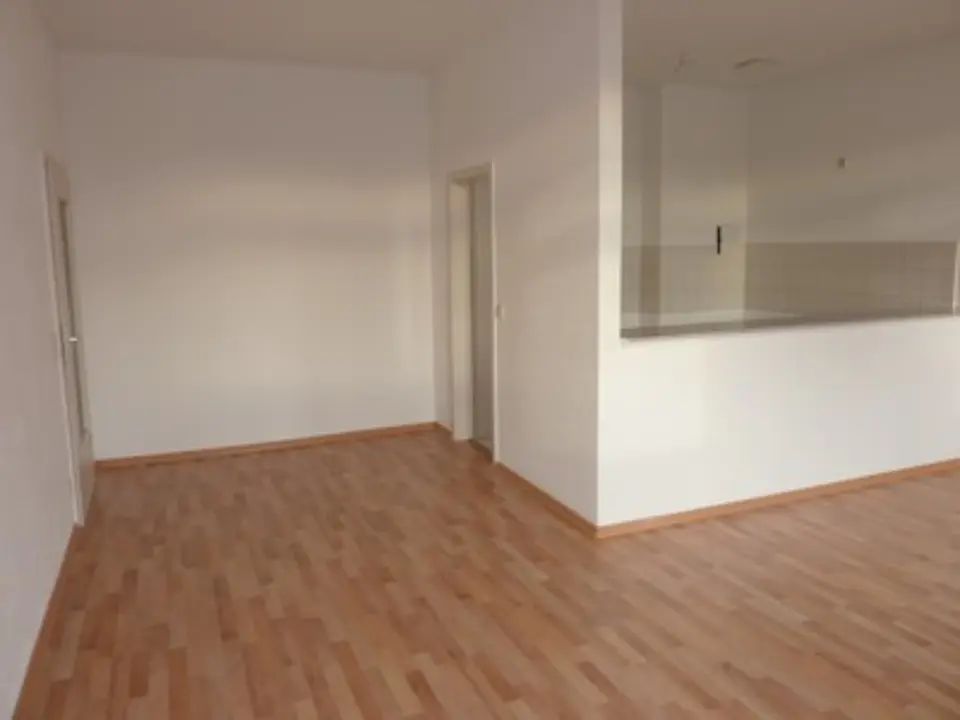 3 Zimmer Wohnung mit 88 m² in Weißenfels – Bild 3