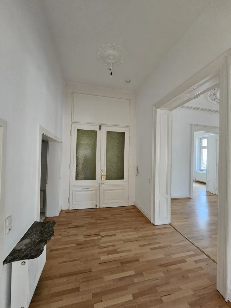 4 Zimmer Wohnung mit 146 m² in Wiesbaden – Bild 7