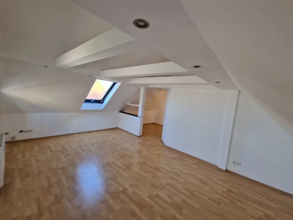 3 Zimmer Wohnung mit 65 m² in Bielefeld – Bild 2