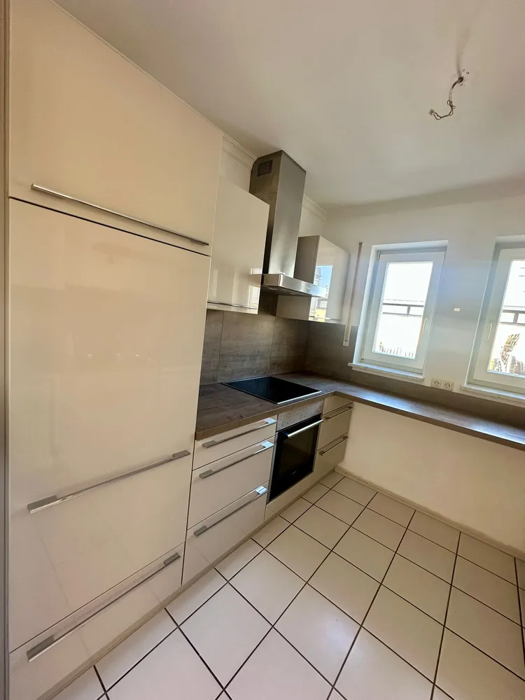 2 Zimmer Wohnung mit 90 m² in Straubing – Bild 3