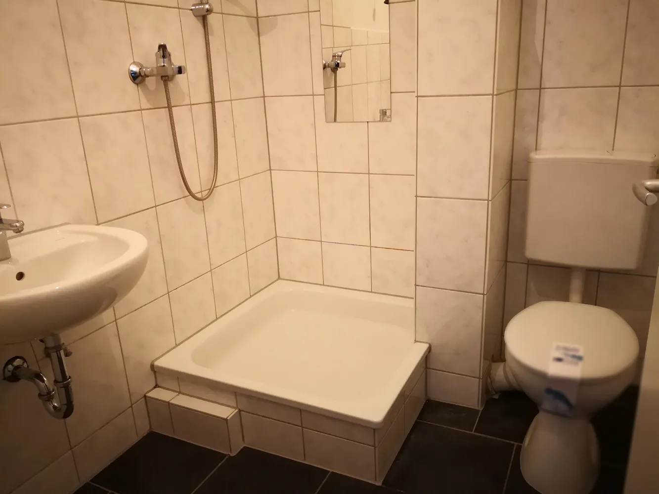 2 Zimmer Wohnung mit 57 m² in Duisburg – Bild 6