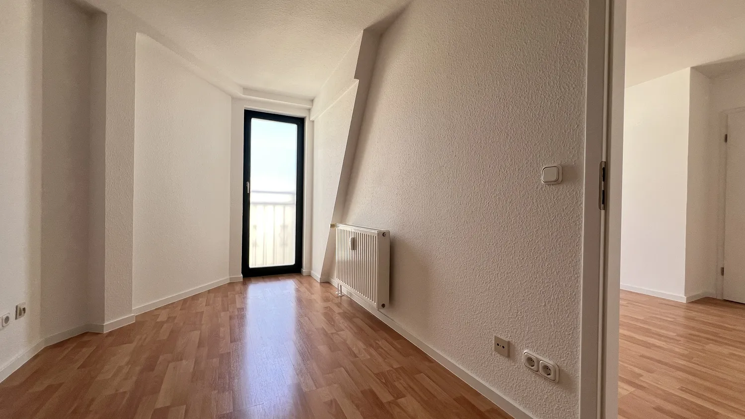 2 Zimmer Wohnung mit 51 m² in Magdeburg – Bild 2