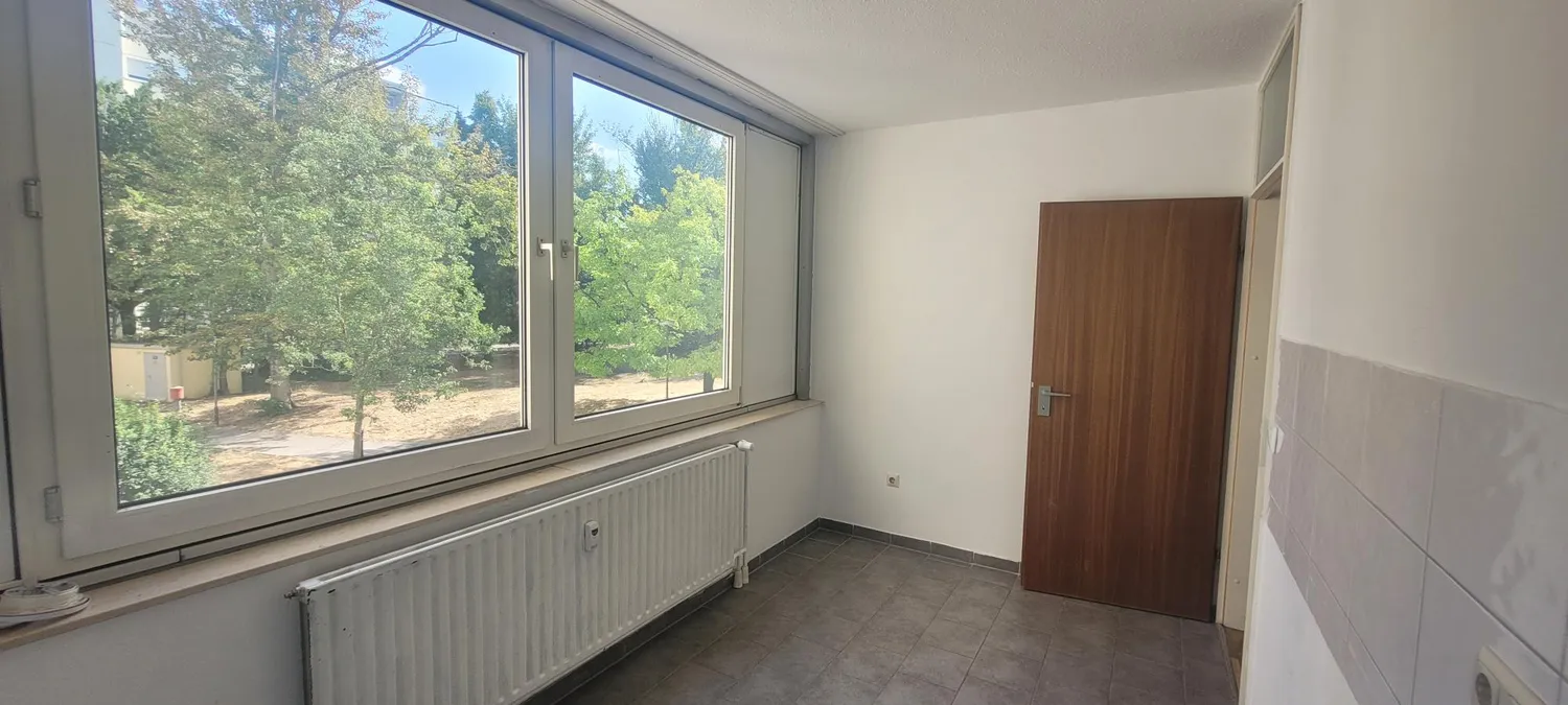 3 Zimmer Wohnung mit 75 m² in Ludwigshafen am Rhein – Bild 2