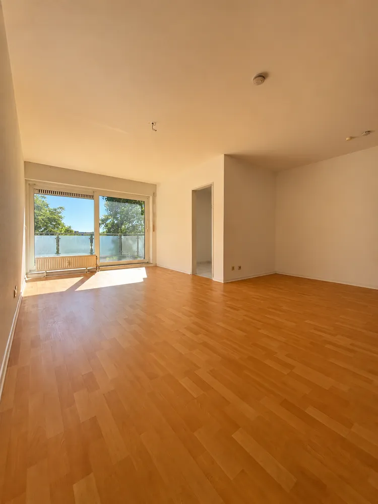 2 room apartment with 58 m² in Düsseldorf – Photo 1