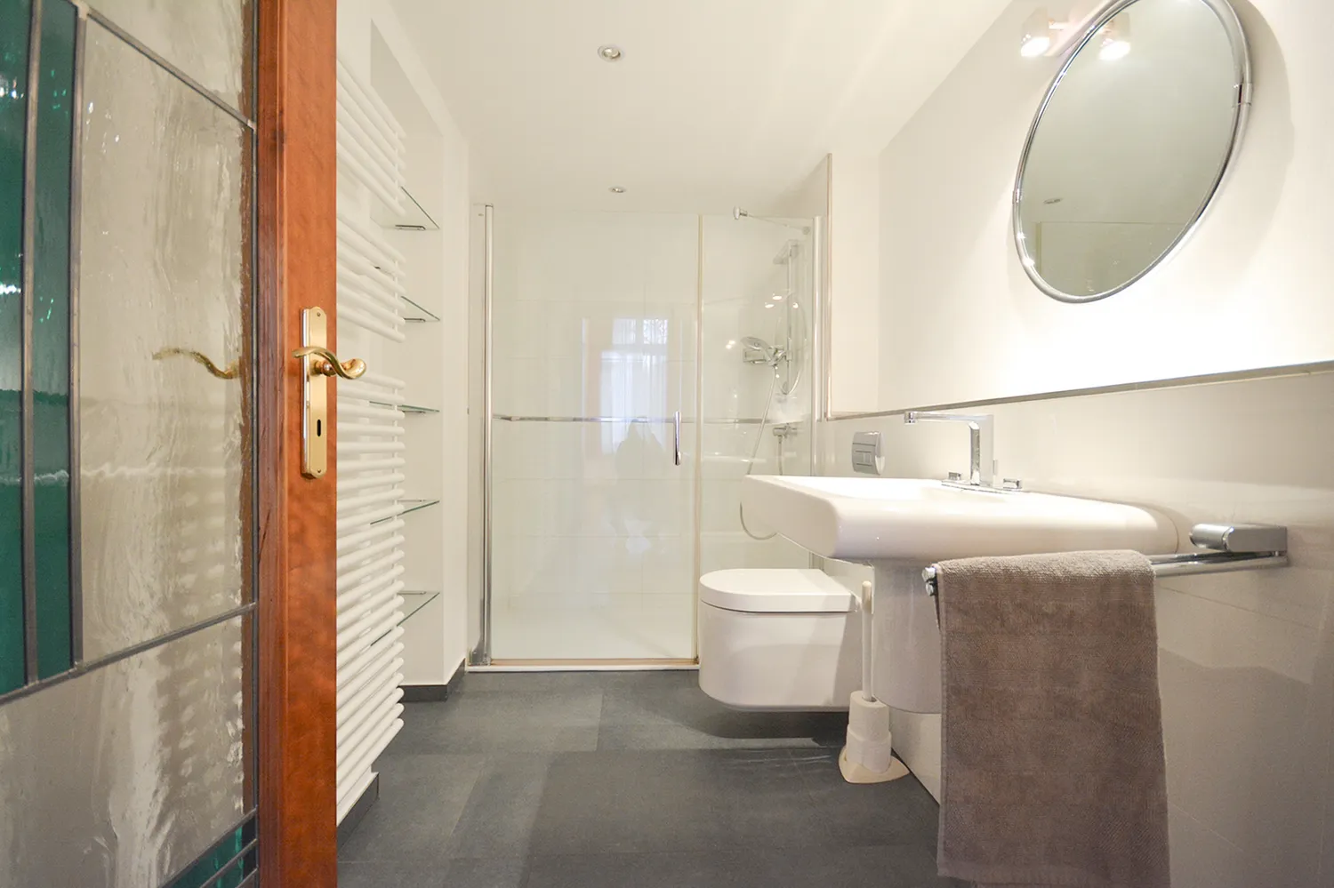 1 Zimmer Wohnung mit 147 m² in Bonn – Bild 12