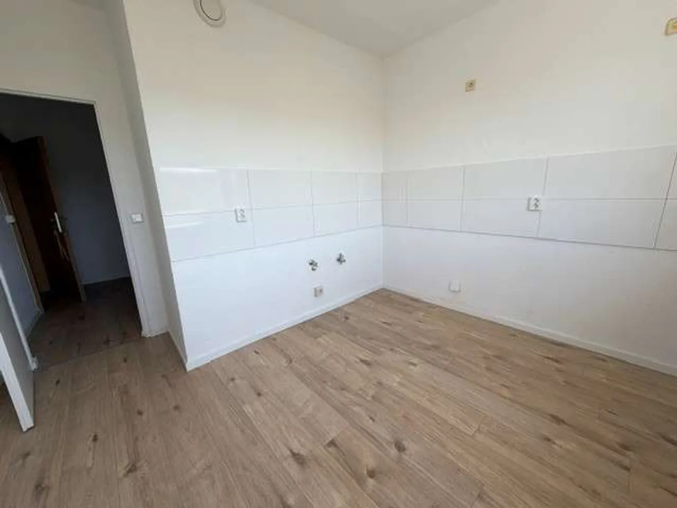 4 Zimmer Wohnung mit 98 m² in Plauen – Bild 6