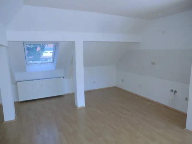 2 Zimmer Wohnung mit 45 m² in Riesa – Bild 3