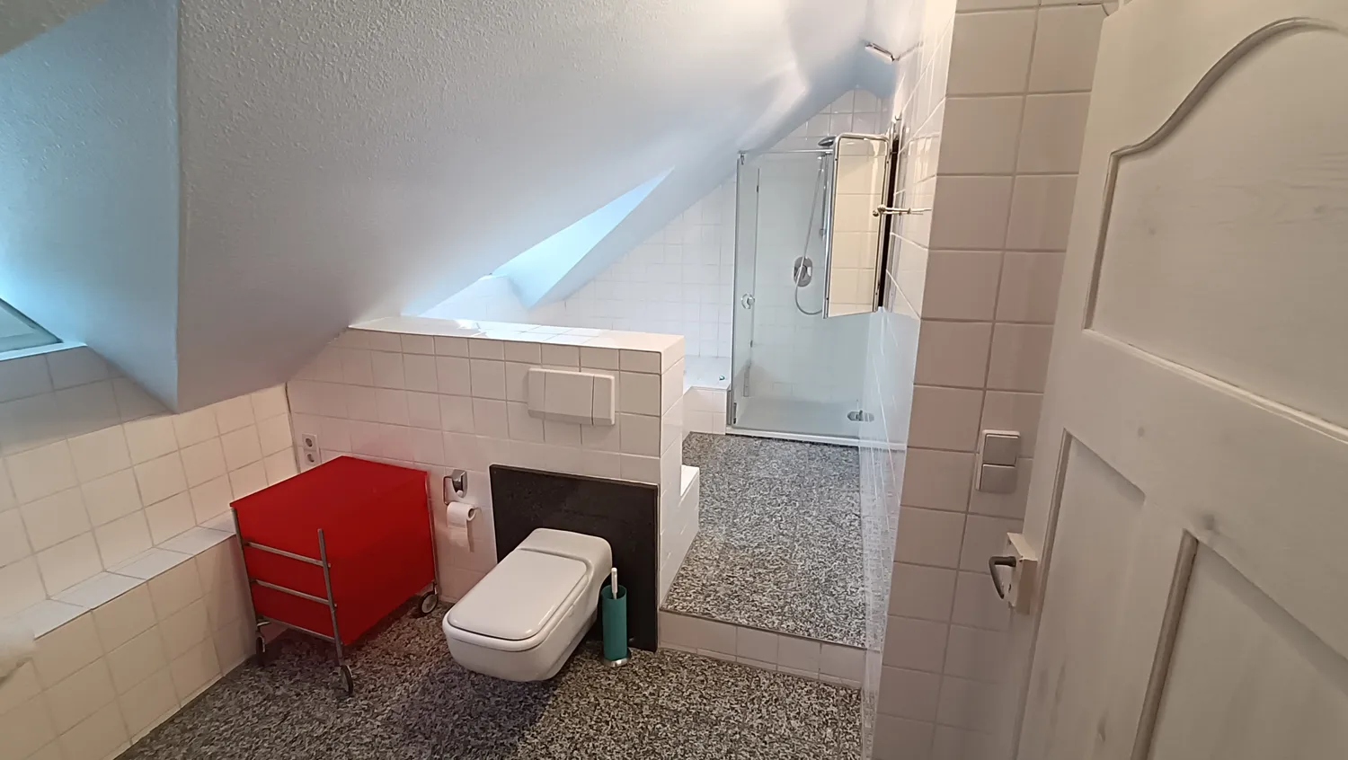 2 room apartment with 35 m² in Saarbrücken – Photo 8