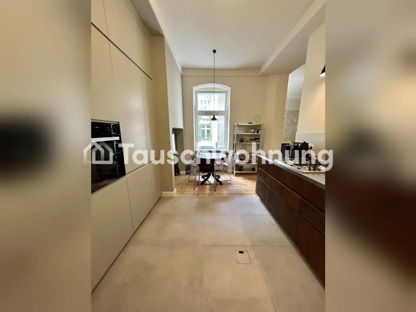 2 room apartment with 82 m² in Berlin – Photo 2
