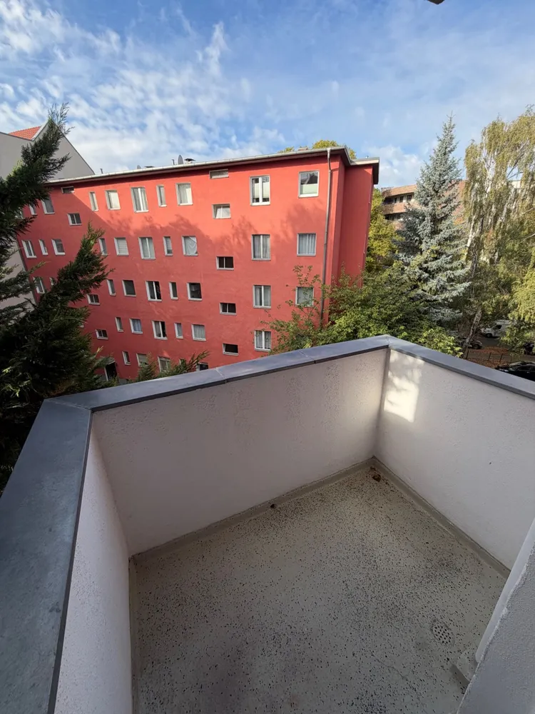 1 Zimmer Wohnung mit 32 m² in Berlin – Bild 4