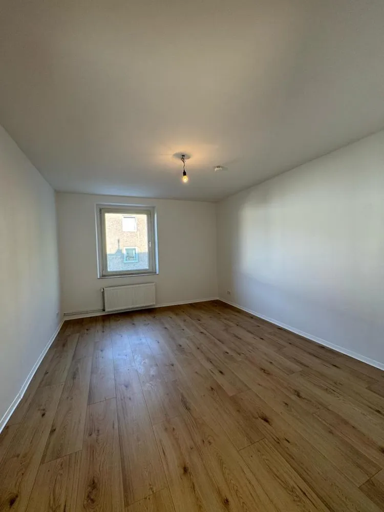 2 Zimmer Wohnung mit 74 m² in Wuppertal – Bild 8