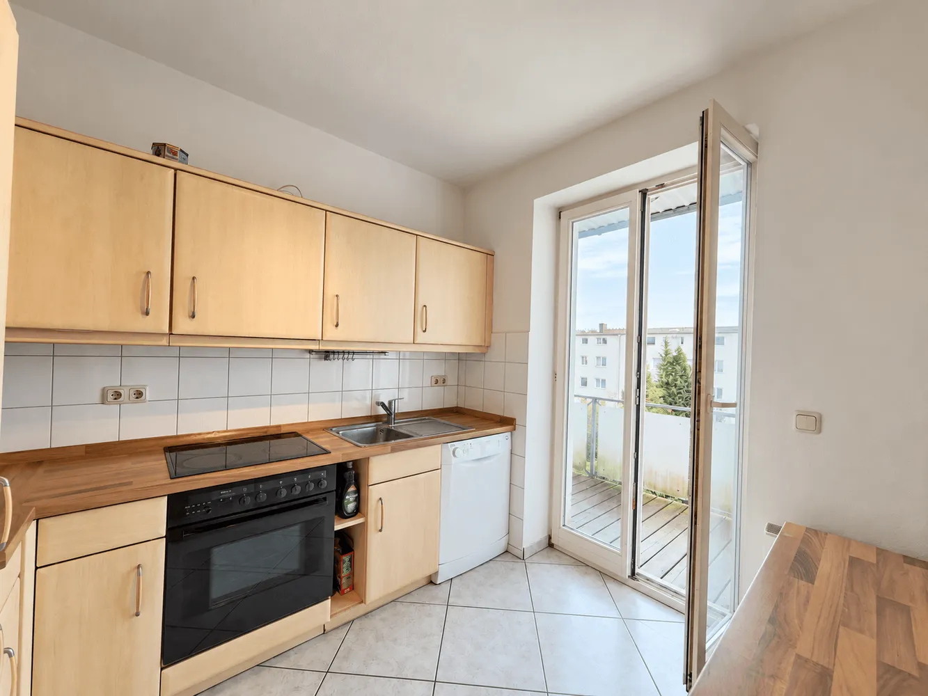 2 Zimmer Wohnung mit 62 m² in Rostock – Bild 8