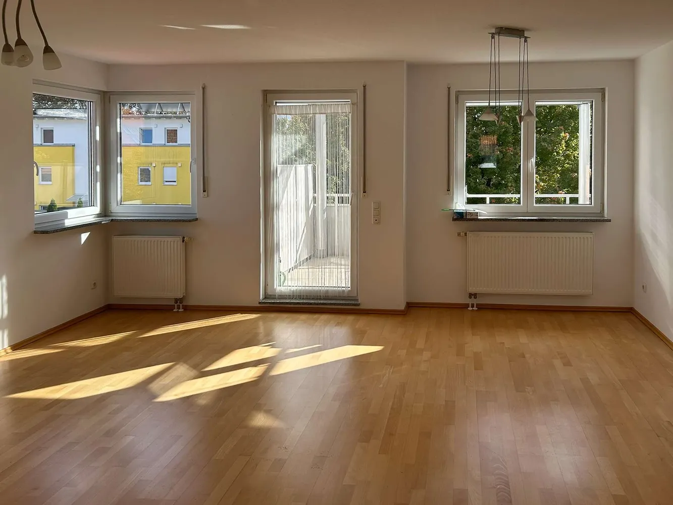 3 Zimmer Wohnung mit 87 m² in Nürnberg – Bild 2