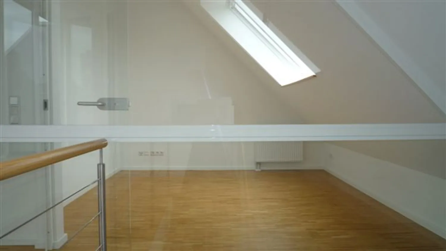 2 Zimmer Wohnung mit 71 m² in Hamburg – Bild 1