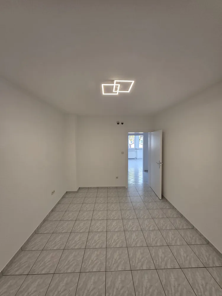 3 Zimmer Wohnung mit 88 m² in Mönchengladbach – Bild 2