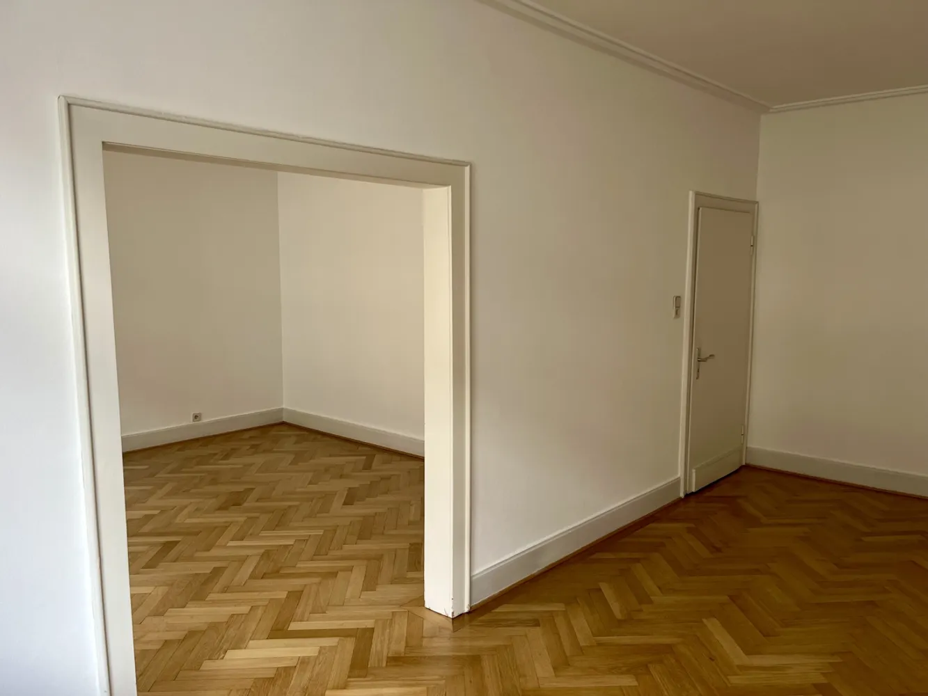 3 Zimmer Wohnung mit 99 m² in Düsseldorf – Bild 3