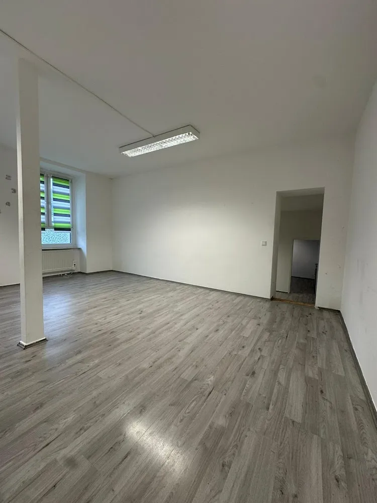 2 Zimmer Wohnung mit 71 m² in Wuppertal – Bild 3