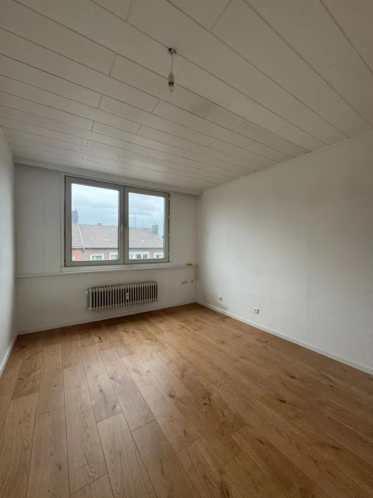 1 Zimmer Wohnung mit 28 m² in Aachen – Bild 1