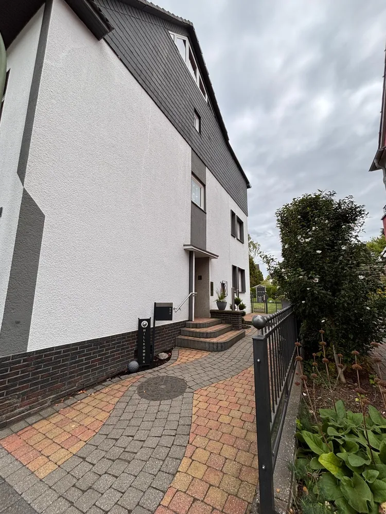 2 Zimmer Wohnung mit 75 m² in Duisburg – Bild 2
