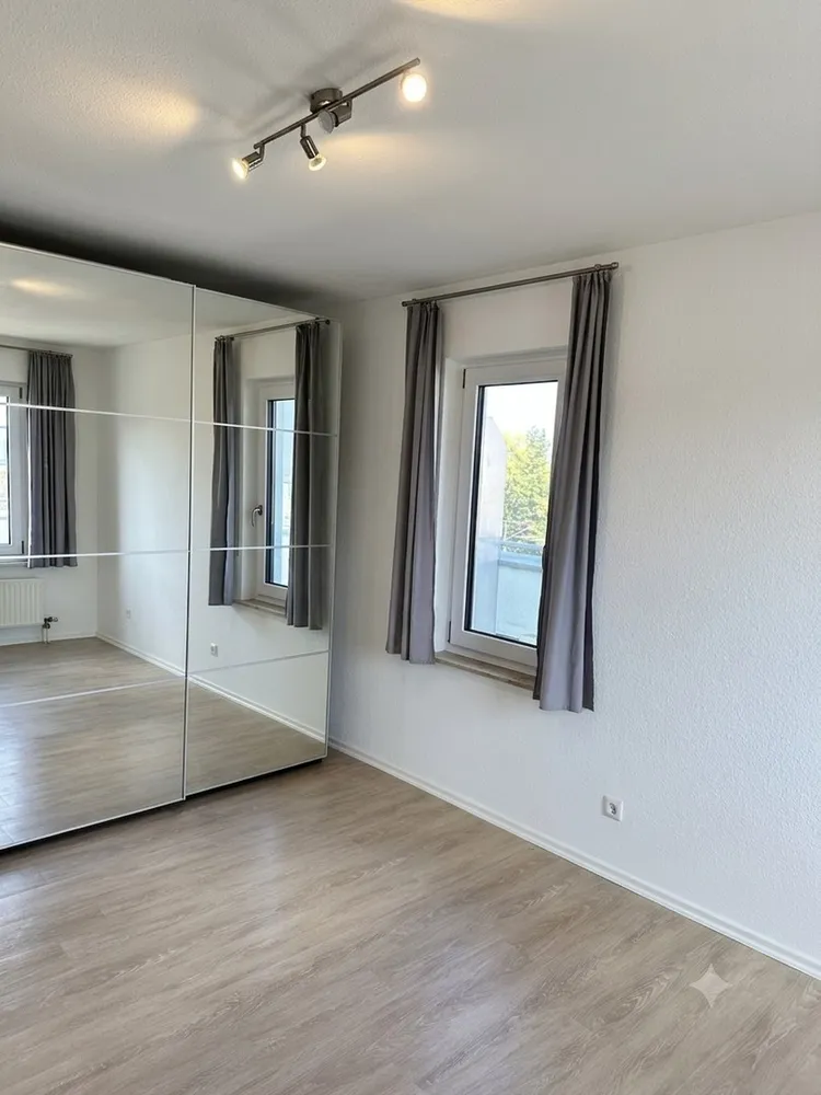 2 Zimmer Wohnung mit 76 m² in Karlsruhe – Bild 5