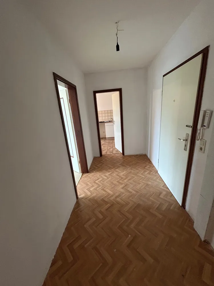2 Zimmer Wohnung mit 66 m² in Neumünster – Bild 4
