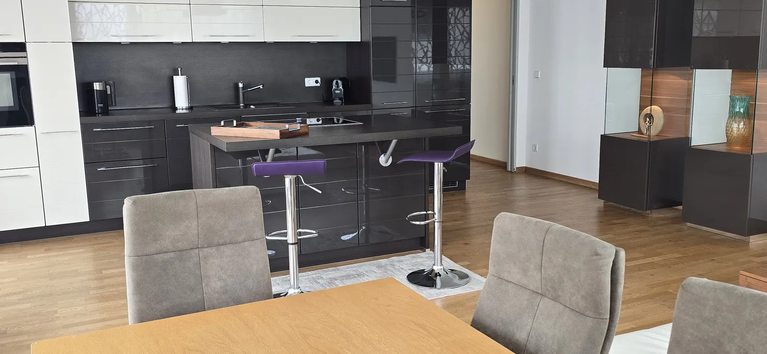 3 room apartment with 90 m² in Berlin – Photo 4