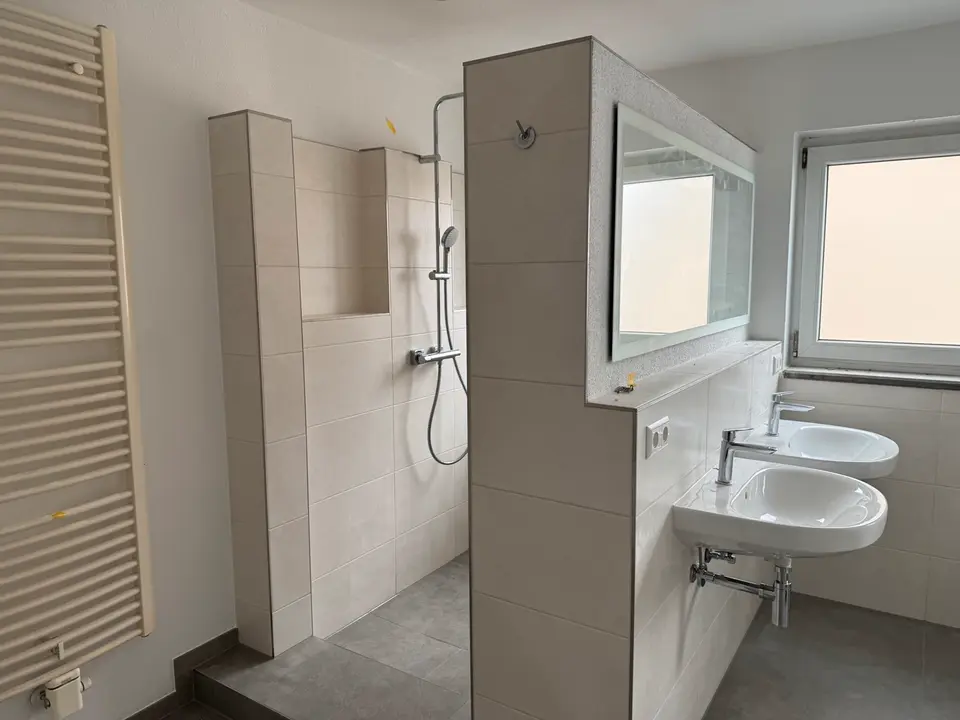 8 Zimmer Wohnung mit 214 m² in Bietigheim-Bissingen – Bild 4