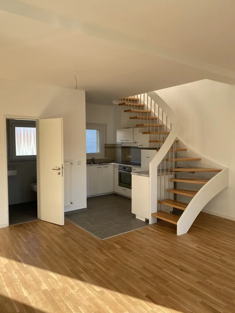 2 Zimmer Wohnung mit 70 m² in Berlin – Bild 12