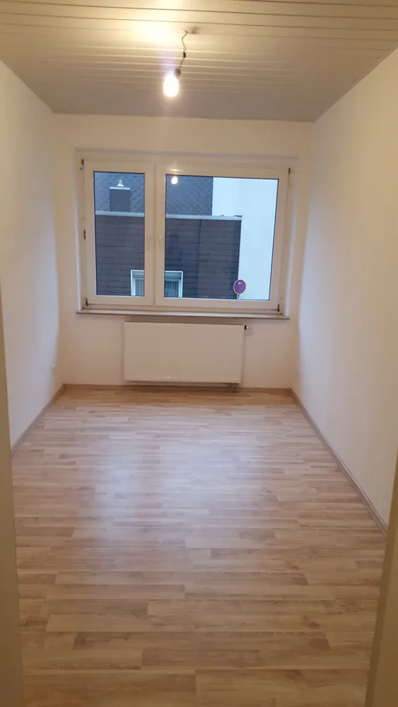 2 Zimmer Wohnung mit 75 m² in Wuppertal – Bild 3