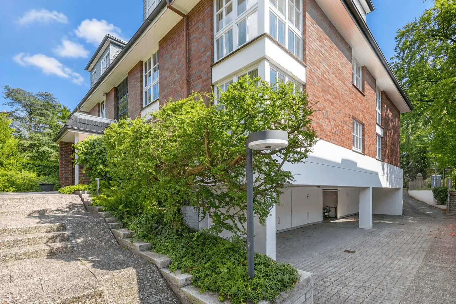 3 Zimmer Wohnung mit 123 m² in Hamburg – Bild 2