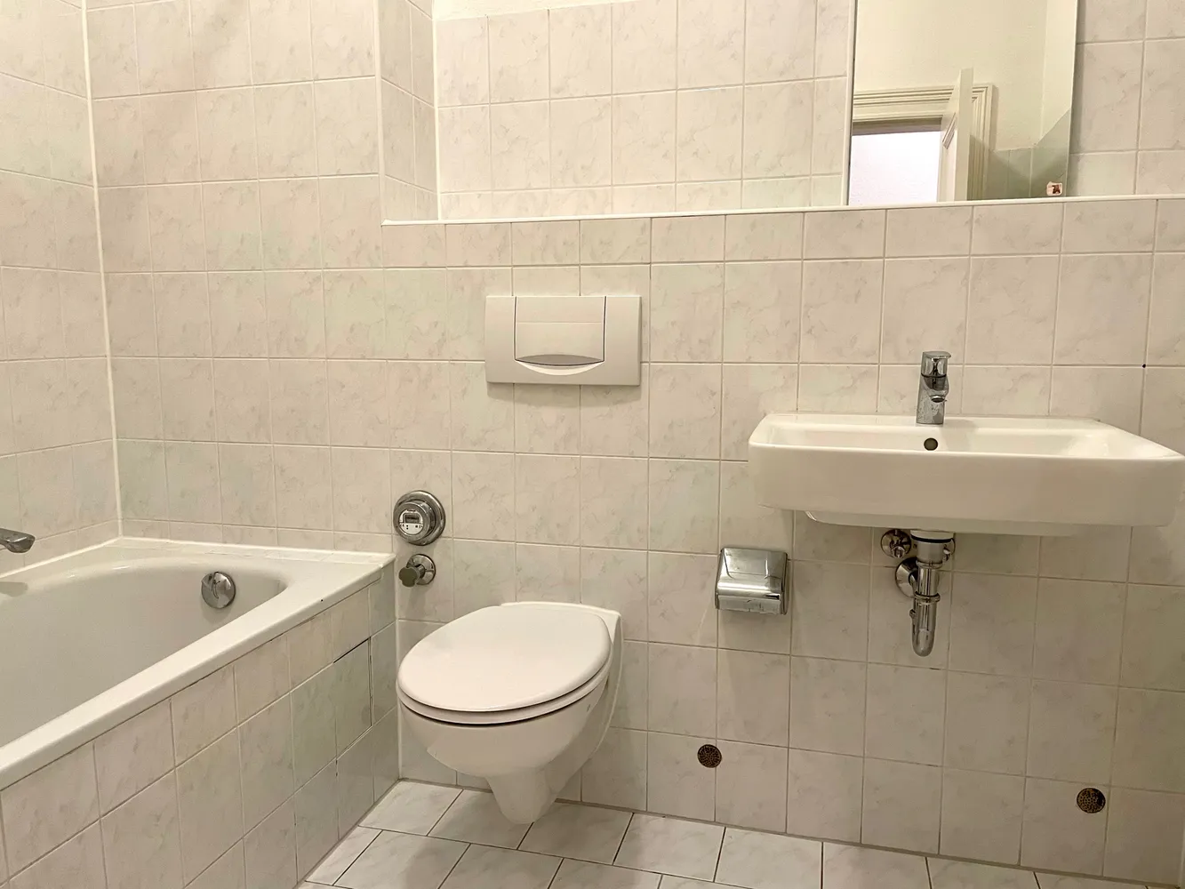 2 Zimmer Wohnung mit 60 m² in Berlin – Bild 5