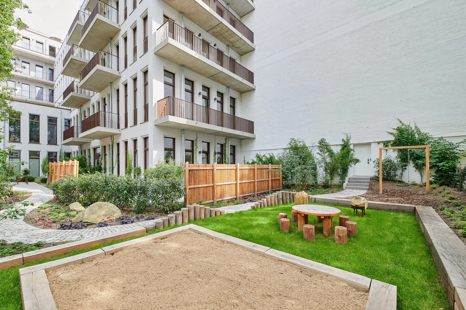 2 Zimmer Wohnung mit 69 m² in Berlin – Bild 12