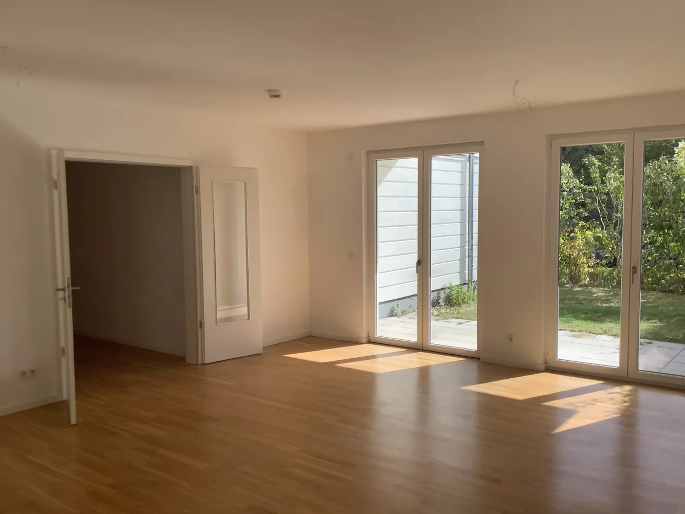 3 Zimmer Wohnung mit 103 m² in Berlin – Bild 2