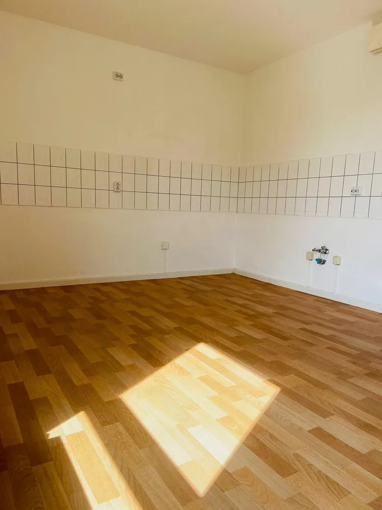 2 room apartment with 65 m² in Magdeburg – Photo 3