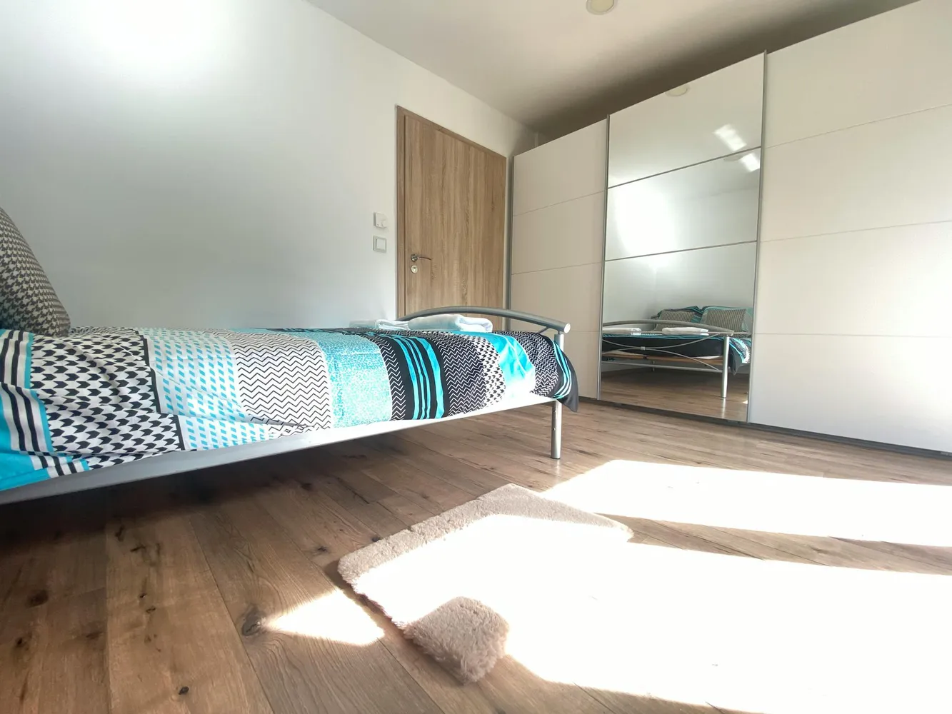 WG-Zimmer in Hürth – Bild 2