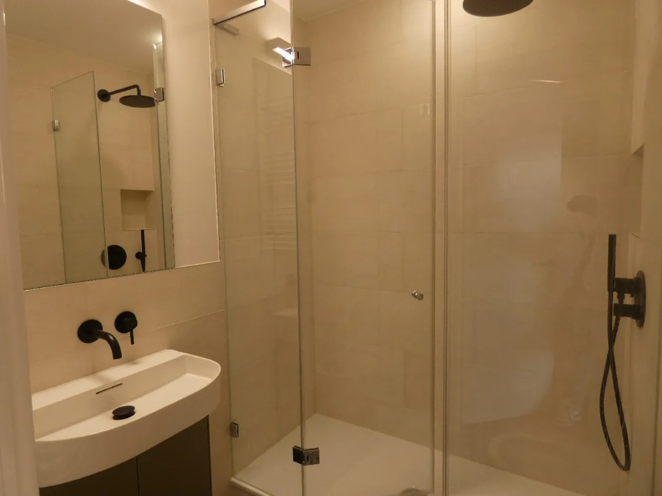 2 room apartment with 71 m² in Düsseldorf – Photo 9