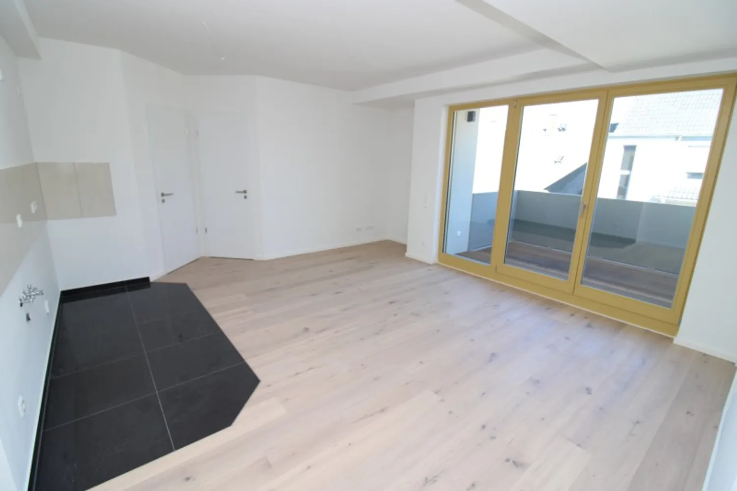 2 Zimmer Wohnung mit 58 m² in Chemnitz – Bild 3