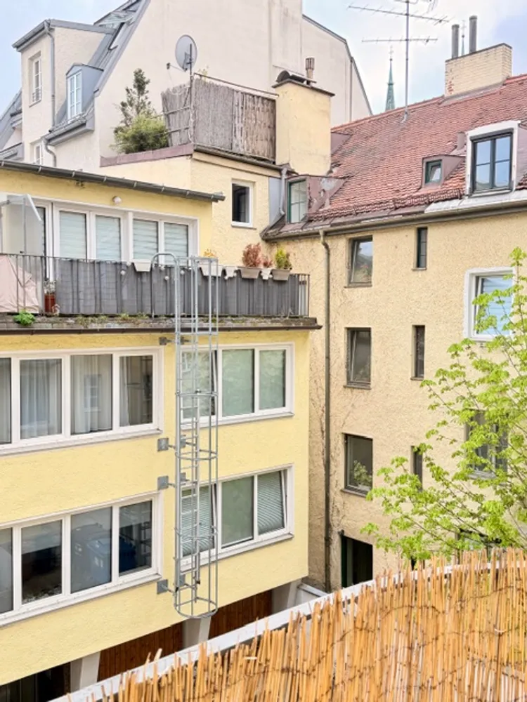 2 room apartment with 55 m² in Munich – Photo 3