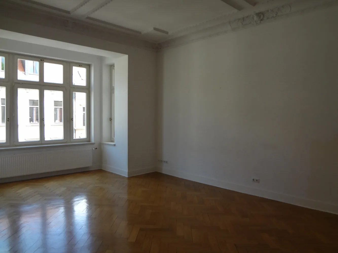 5 Zimmer Wohnung mit 195 m² in Leipzig – Bild 2