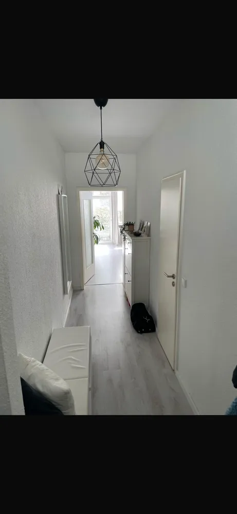 1 Zimmer Wohnung mit 40 m² in Köln – Bild 2