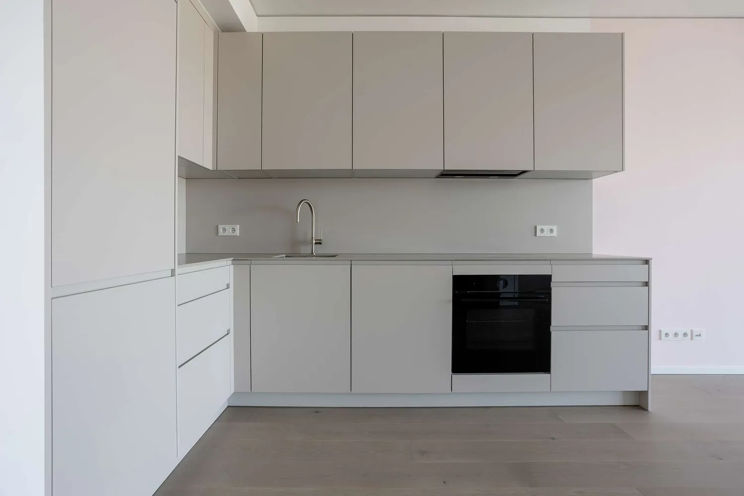 2 Zimmer Wohnung mit 75 m² in Frankfurt am Main – Bild 4
